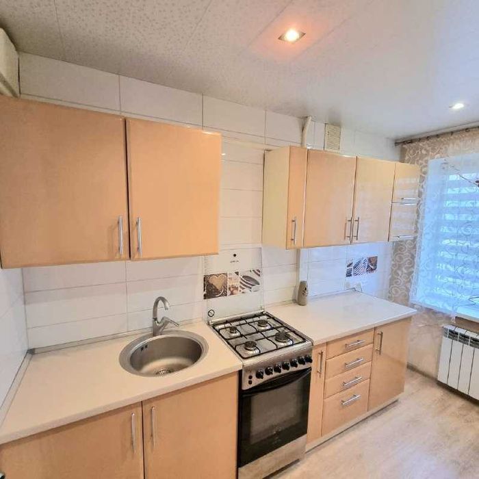 Продам 2к Парус Коммунар Ремонт! Реальный вариант!