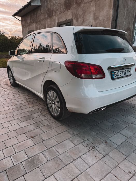 Продам Mercedes B class 2018 2.2 дизель