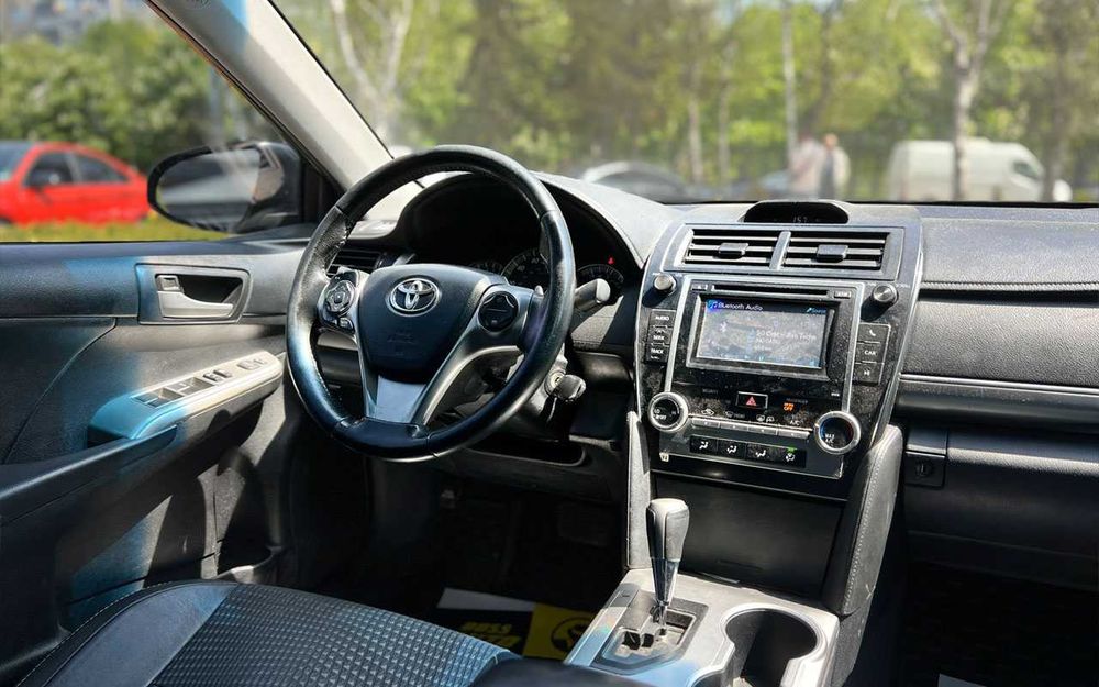 Toyota Camry 2013
