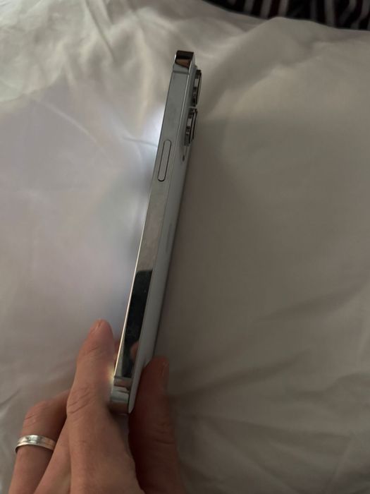 Iphone 14 pro max - 128gb - Com Caixa Original e Carregador