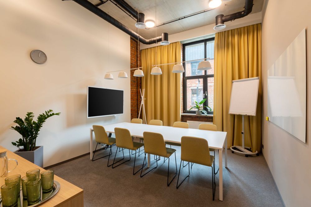 Приватний офіс для однієї особи в Regus KIVSH