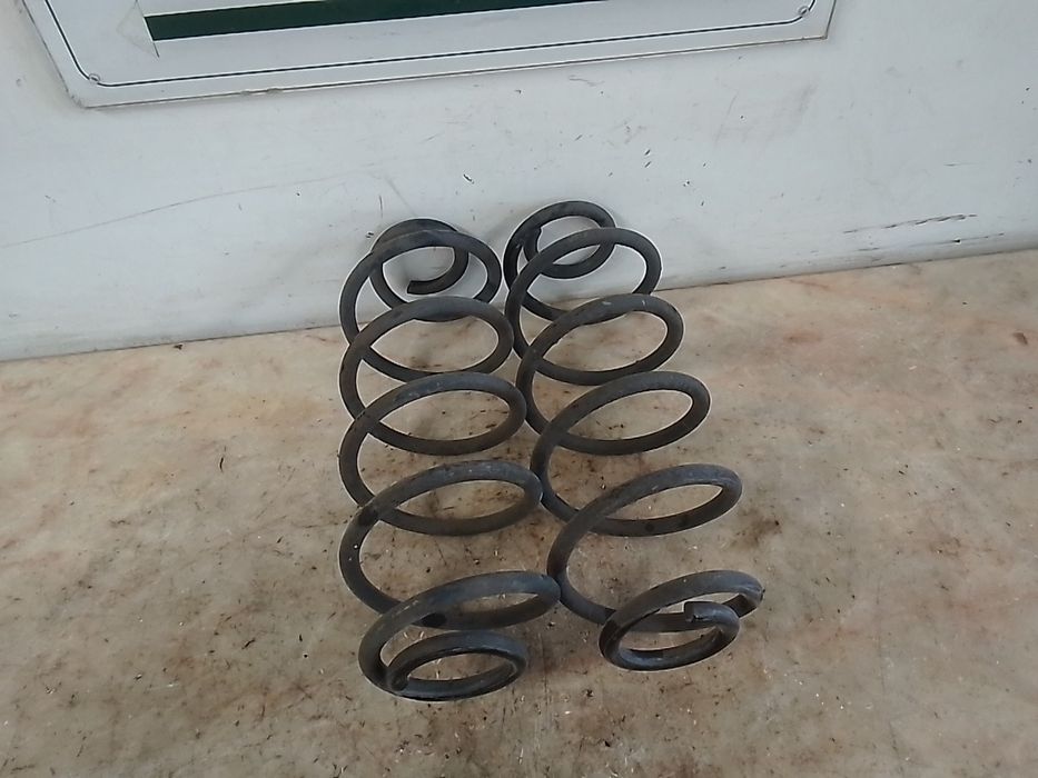 Mola de suspensão trás esquerda PEUGEOT 207 SW (WK_)