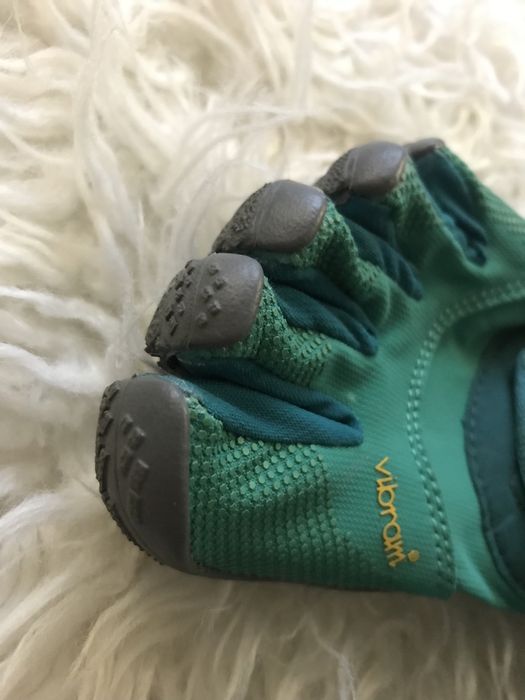 Buty pięcioplaczaste Vibram Fivefingers V trek r.38-39