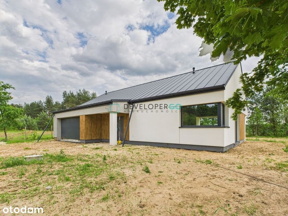 Nowoczesny dom parterowy wolnostojący w Zwierkach