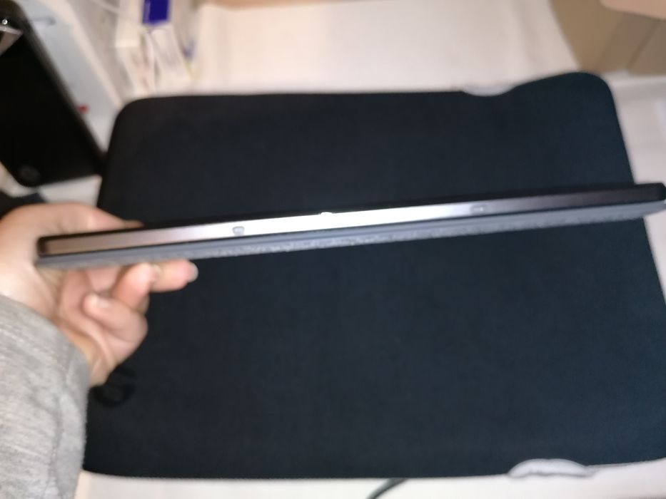 Portátil Híbrido LENOVO IdeaPad Duet Chromebook (10.1'' - MediaTek P60