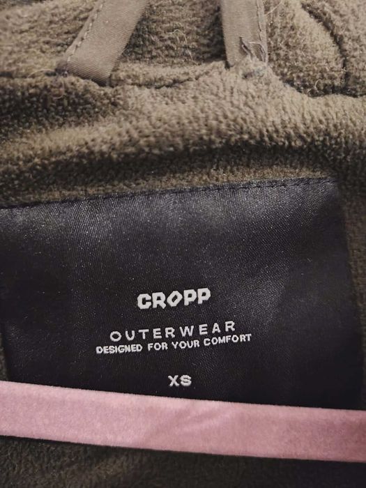Kurtka zimowa dziewczęca Cropp xs