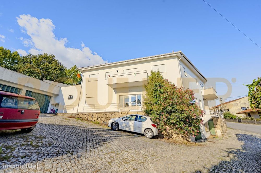 Andar moradia T3 em Fervença