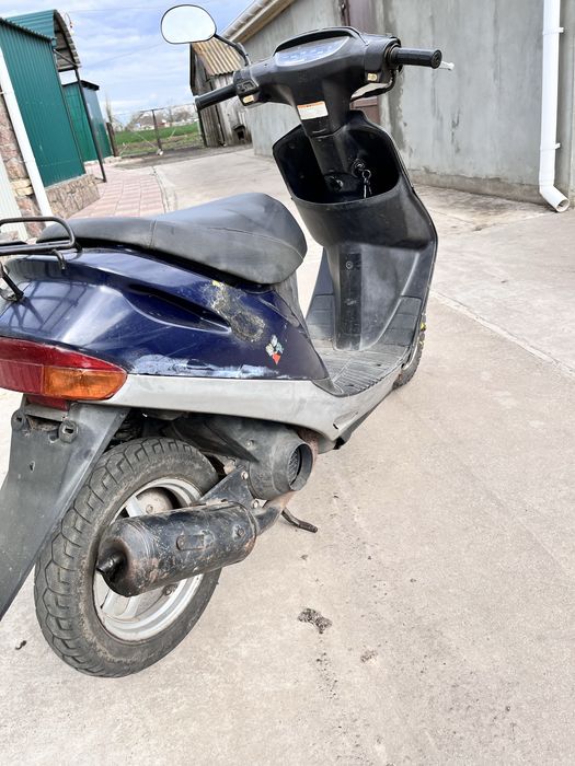 Продаєця скутер хонда діо 27