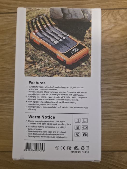 Powerbank Solarny 20000mAh 4 kable usb C, usb A, iphone, micro usb