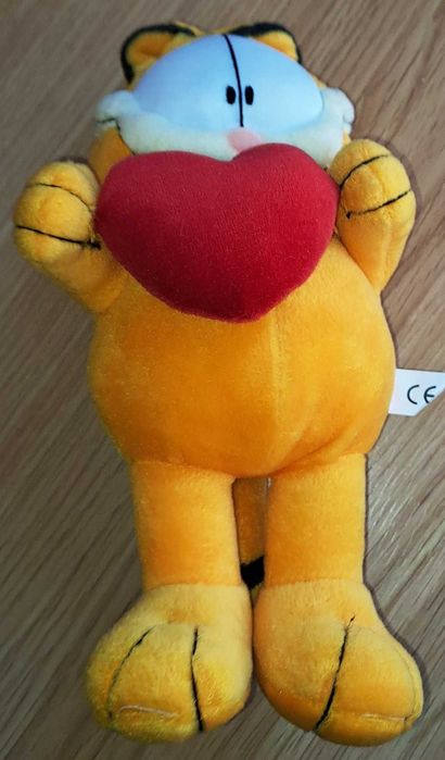 Peluche Garfield Coração
