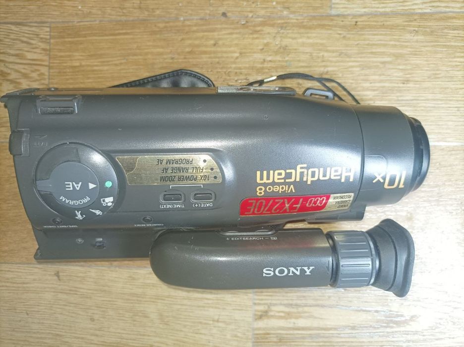 Sony CCD-FX270E відеокамера
