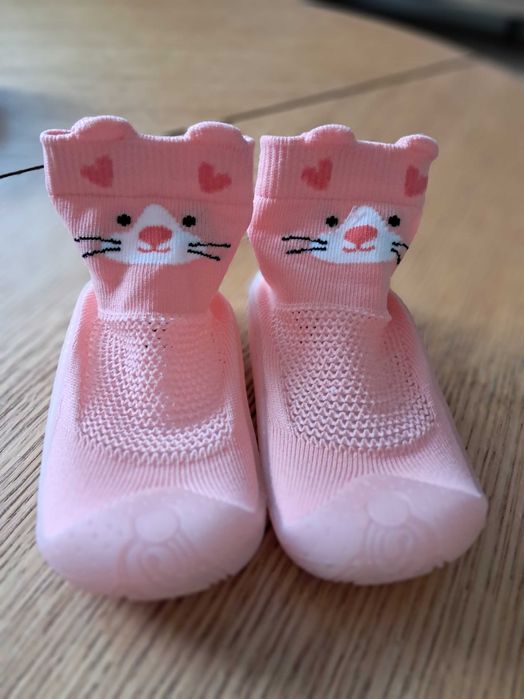 Skarpetobuty nowe dla dziecka rozmiar 22