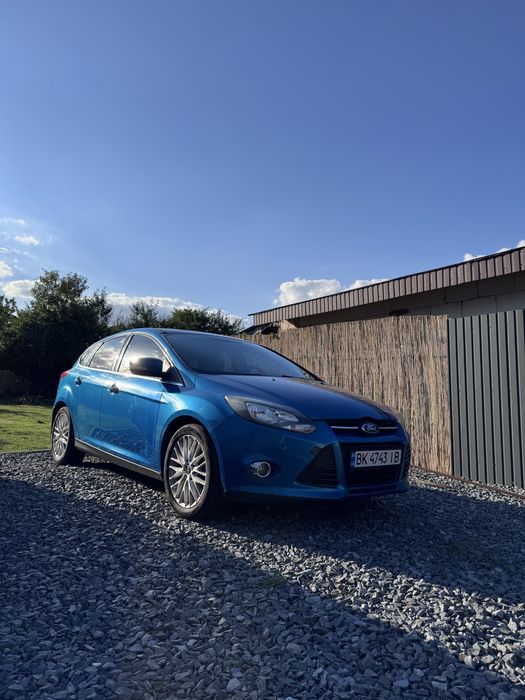 Ford Focus 2014 Titanium 2.0 бензин США