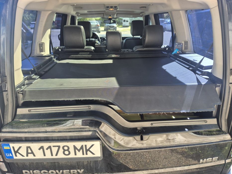 Land Rover Discovery 4