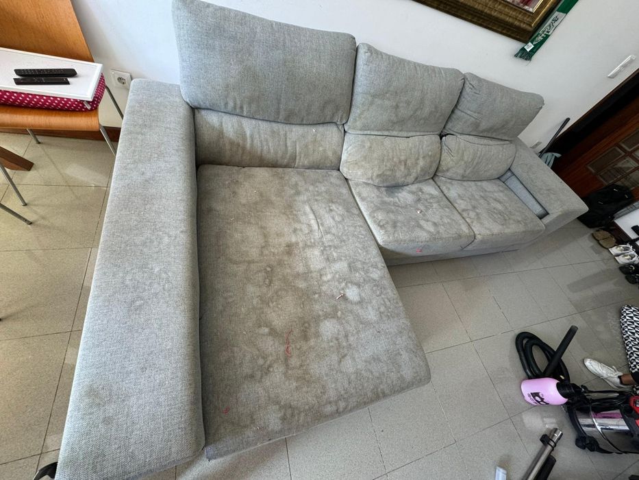 Limpeza em Estofados, Tapetes e Colchões.