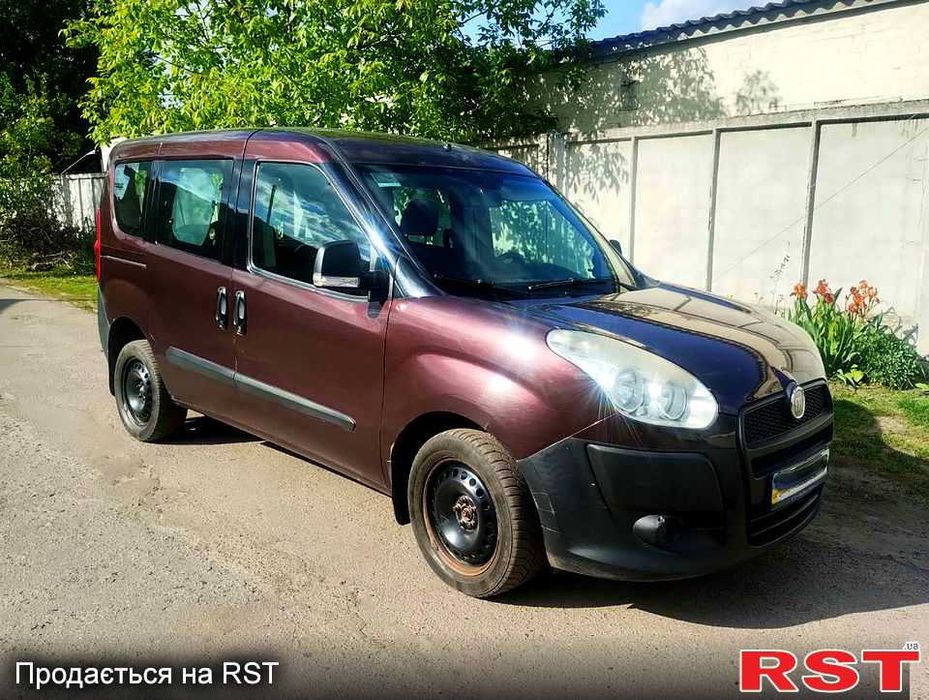 Продам Fiat Nuovo Doblo 2011 рік  Двигун бензин + ГБО!