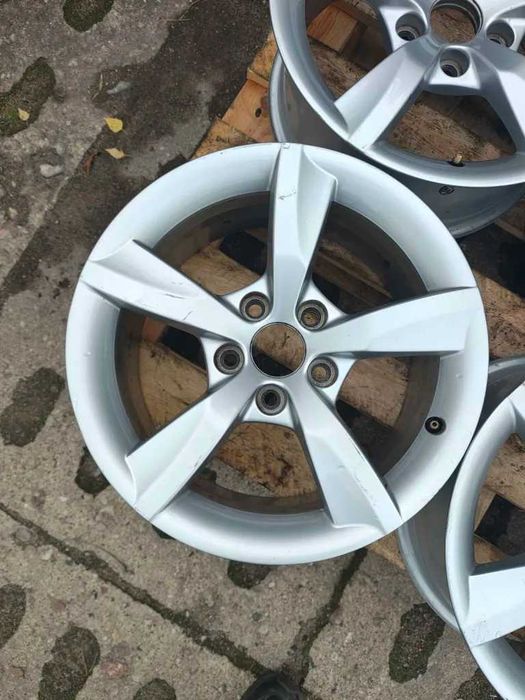 FELGI Aluminiowe Audi Oryginalne R16 5x112 7.5x16 ET37
