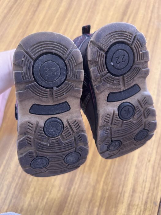 Зимове взуття тепле