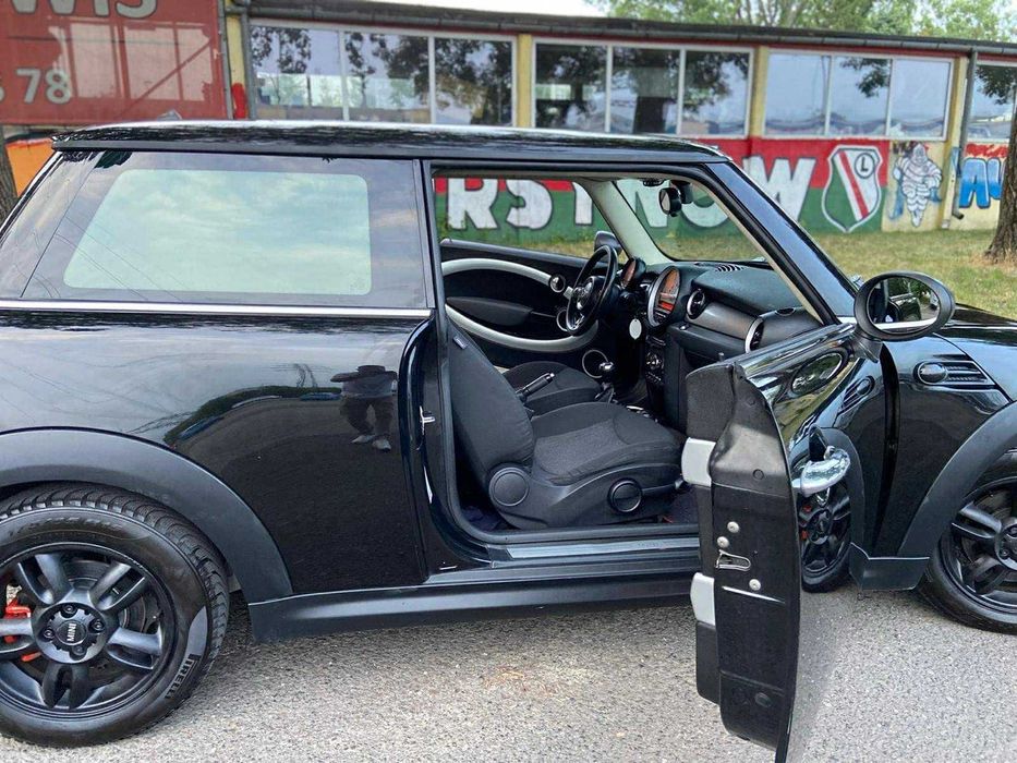 Sprzedam MINI ONE 2011r.