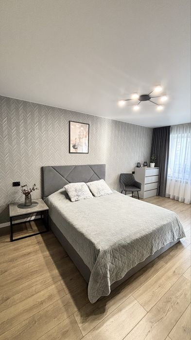 Подобова оренда в центрі. вул. Київська, 59