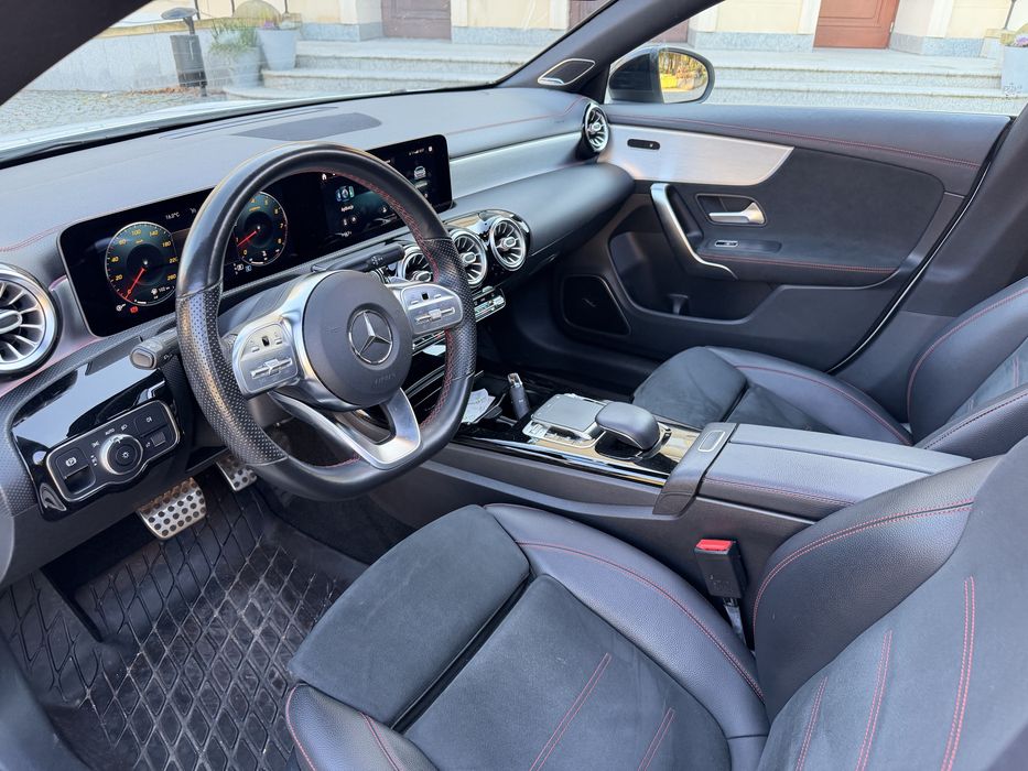 Mercedes CLA 220 AMG
