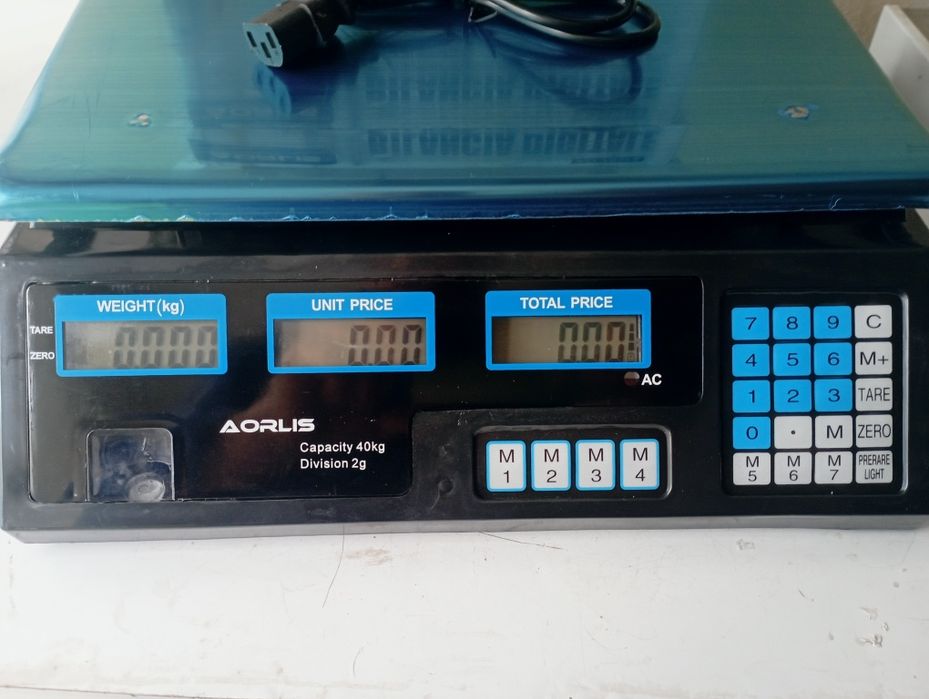 Balança pesa até 40 kg