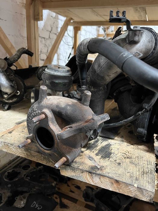 Турбіна 2.5 дизель турбина Nissan Navara D40 Pathfinder R51