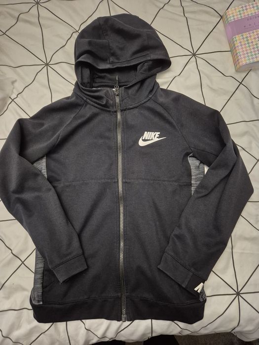 Bluza Nike czarna z kapturem zapinana 13 lat 158 cm