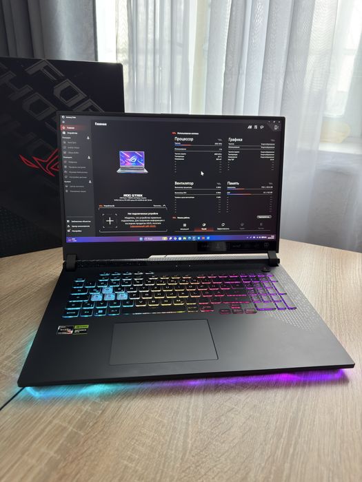 Ноутбук ASUS ROG Strix G17 G713RC-HX032 Eclipse Gray / 17.3" IPS Full HD 144 Гц / AMD Ryzen 7 6800H / RAM 16 ГБ / SSD 512 ГБ / nVidia GeForce RTX 3050