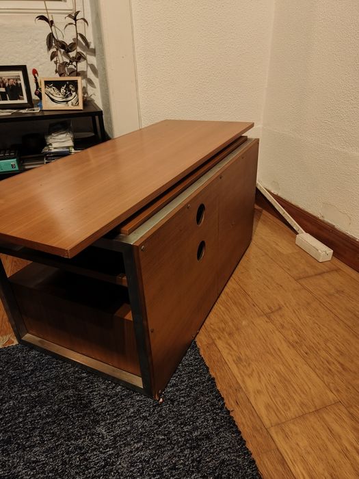 Mesa de sala ou escritório