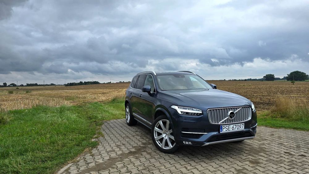 Volvo XC 90 Inscription NoweOpony T6 tempomat aktywny HarmanKardon kamery360 320KM