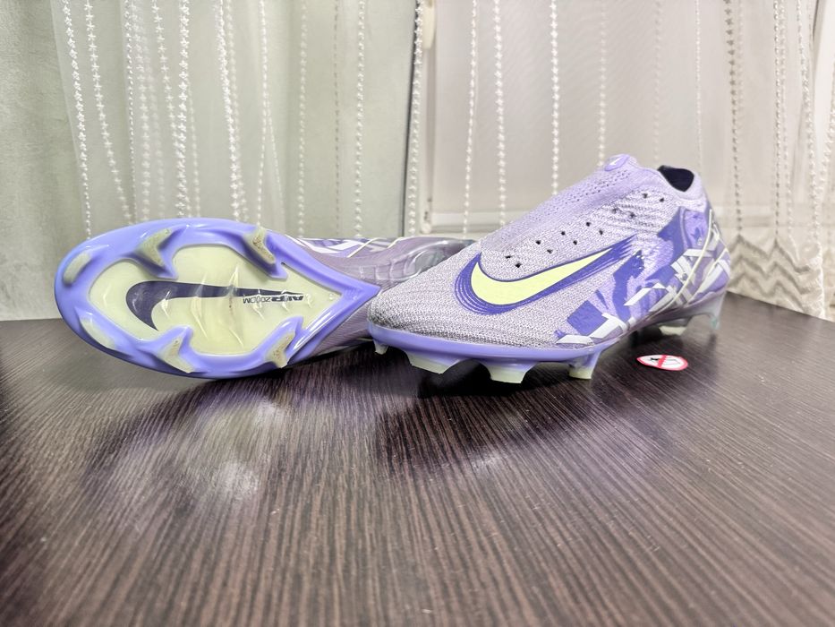 Бутси Футбольні MERCURIAL