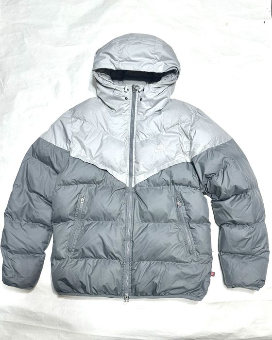 Пуховик nike storm fit M