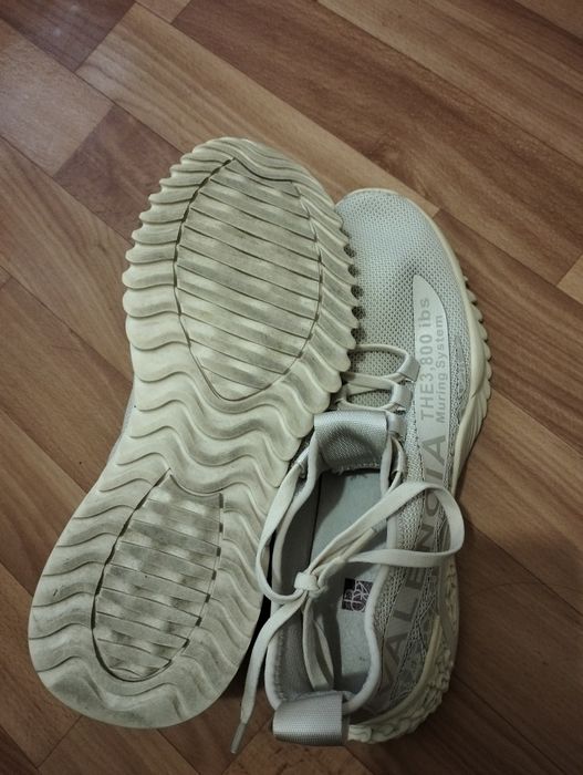 Крассовки Valenncia