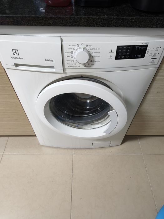 Máquina de lavar roupa