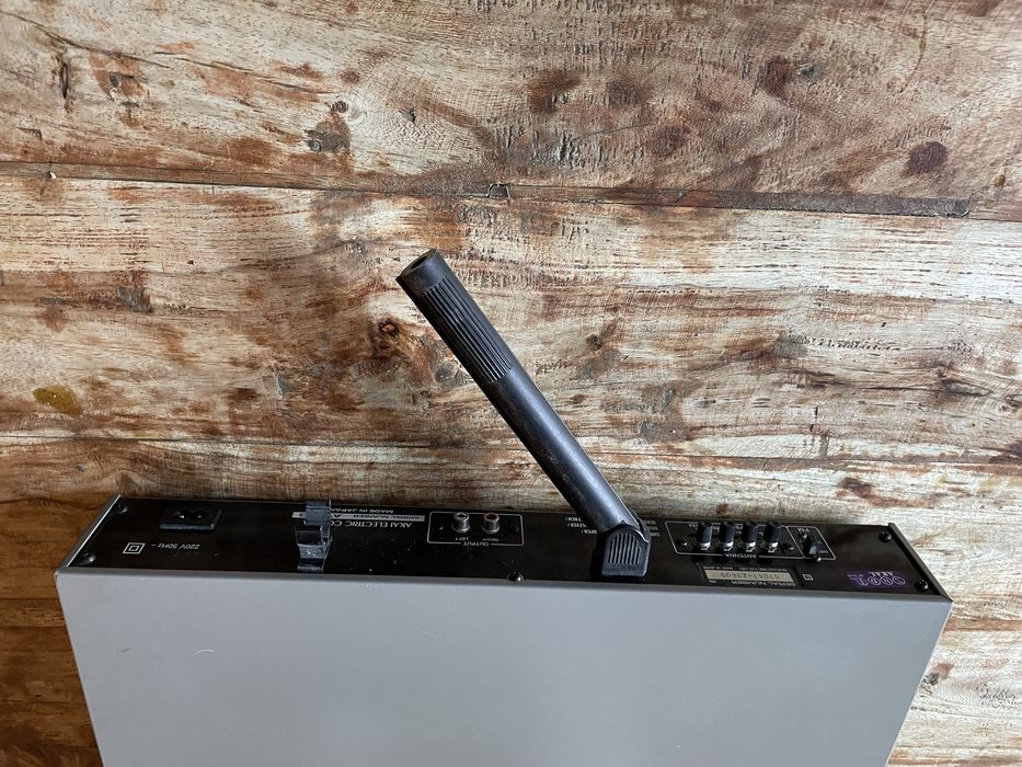 Tuner FM akai AT-K03