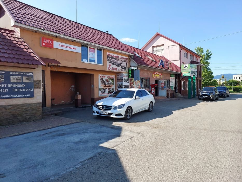 Оренда приміщень в м.Іршава в. Шевченка 62.