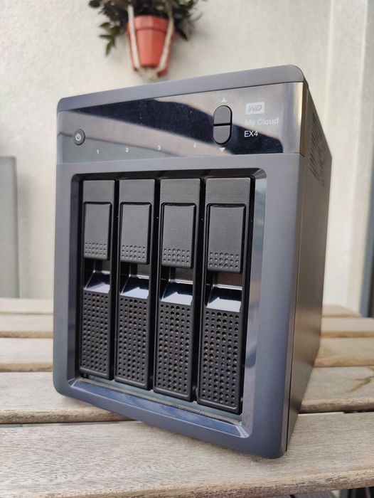 WD My Cloud EX4 NAS 4 baias
