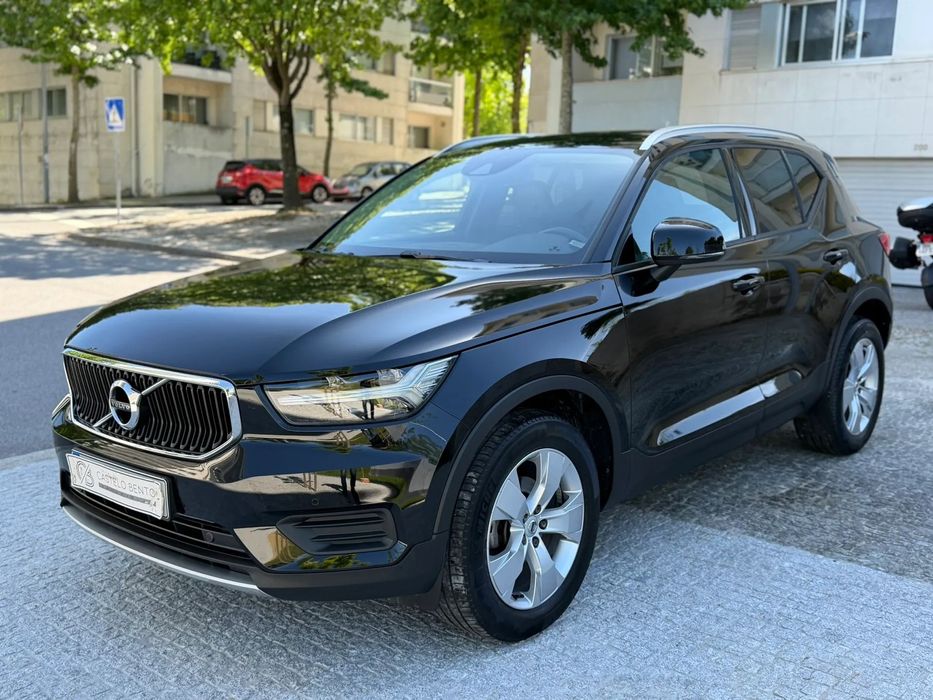 Volvo XC 40 T3 Momentum