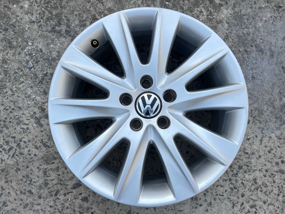Оригінальні диски VW R17 5/112 7J ET43   Audi VW  Skoda Seat