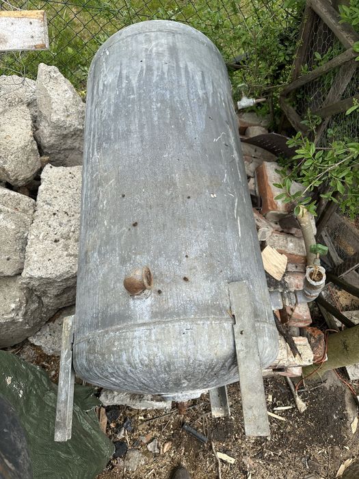 Boiler poj. 300l