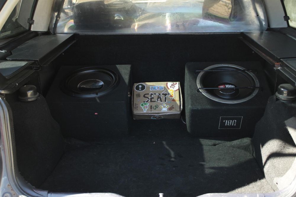 Seat ibiza 6k1.