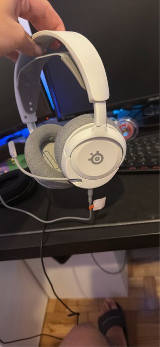 Steelseries artic nova 1
