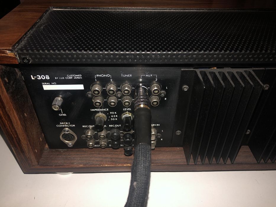 Wzmacniacz Luxman L308
