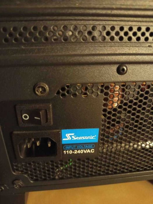 Computador Gaming Intel 10a Geração / 16GB RAM DDR4 / GTX 1650 4GB / SSD / Wi-Fi / Bluetooth