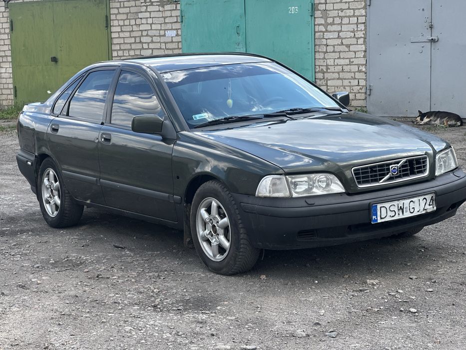 Срочно продам Volvo