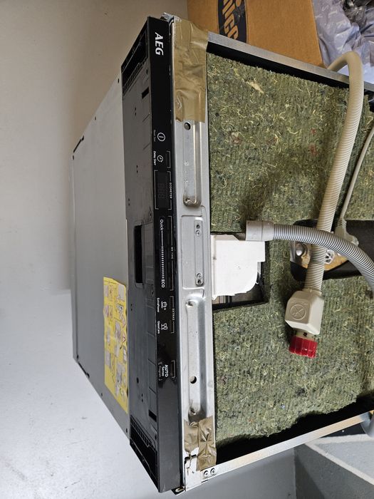 Maquina Lavar Loiça Encastre AEG FSB53907Z