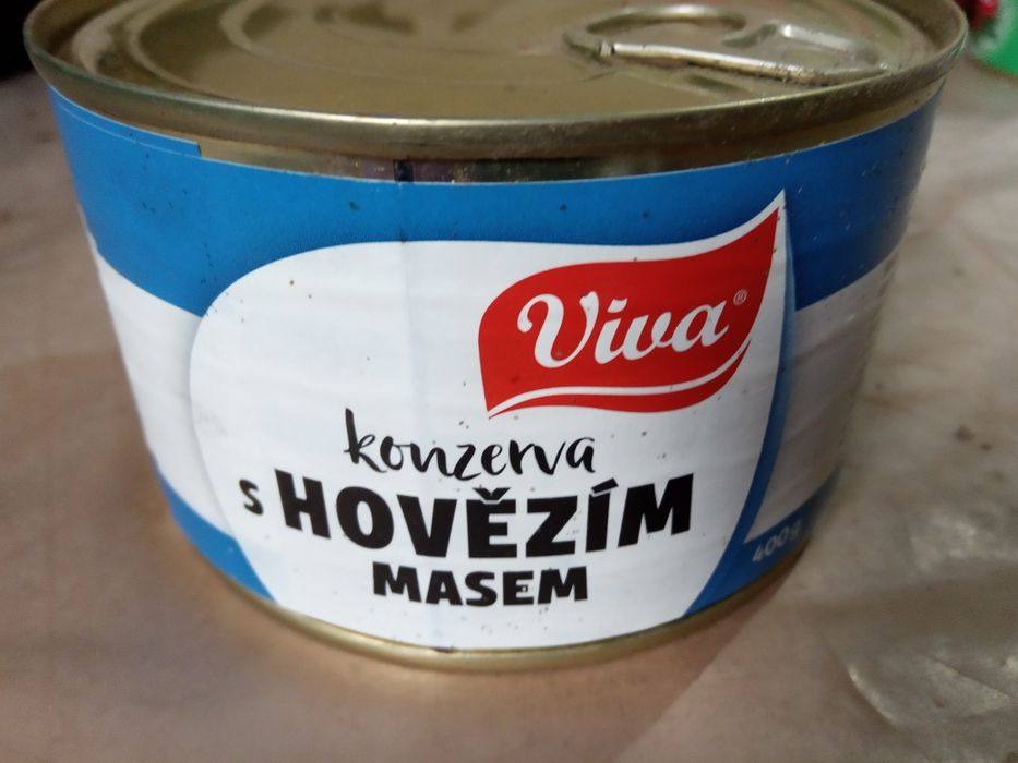 Продам консервы свинина, яловичина тушкована, килька.