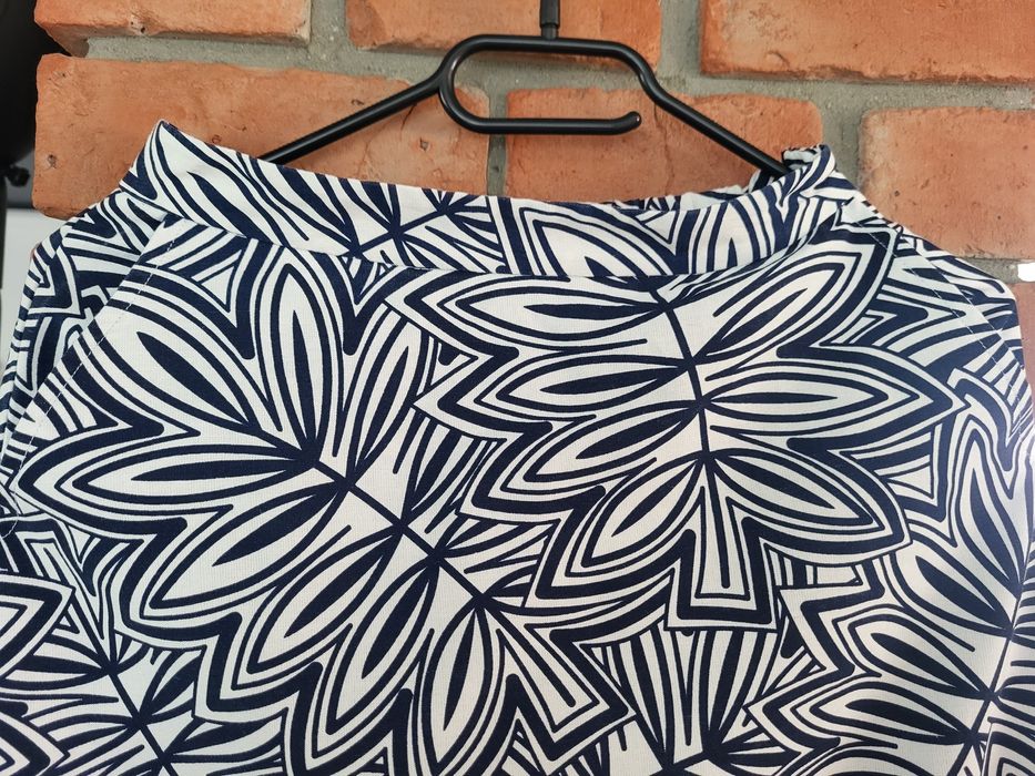 Nowa spódnic 3/4. Wiskoza, len