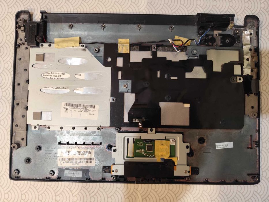 Топкейс/клавиатура на Lenovo G460/G460E/G465 RU (25-011427/NSK-B30SN)